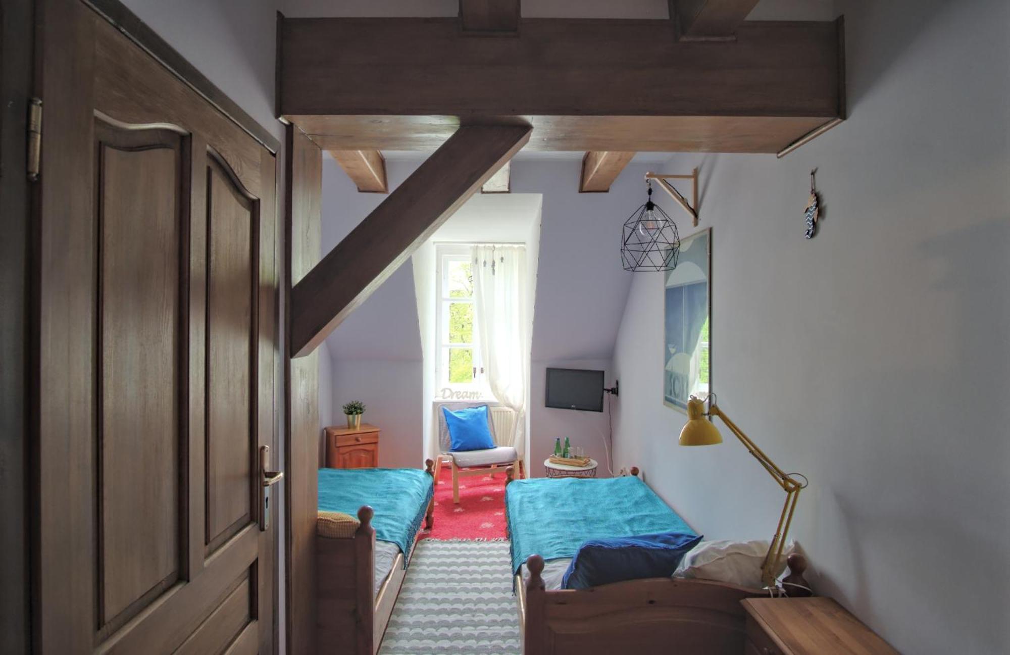 Dwor W Bychowie Gniewino Zimmer foto